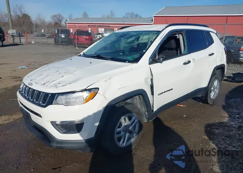 2020 Jeep Compass Sport 4X4 z USA, uszkodzony, nr VIN 3C4NJDAB9LT157057